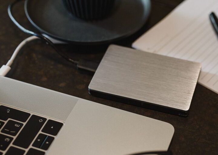 How to Back Up Your Photos and Files Safely and Easily