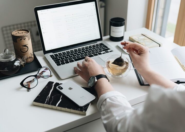 Simple Routines to Start and End Your Workday Effectively